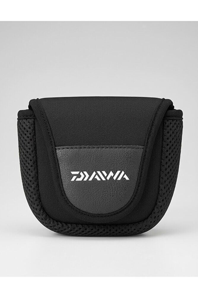 Daiwa Baskılı Neopran Makine Çantası